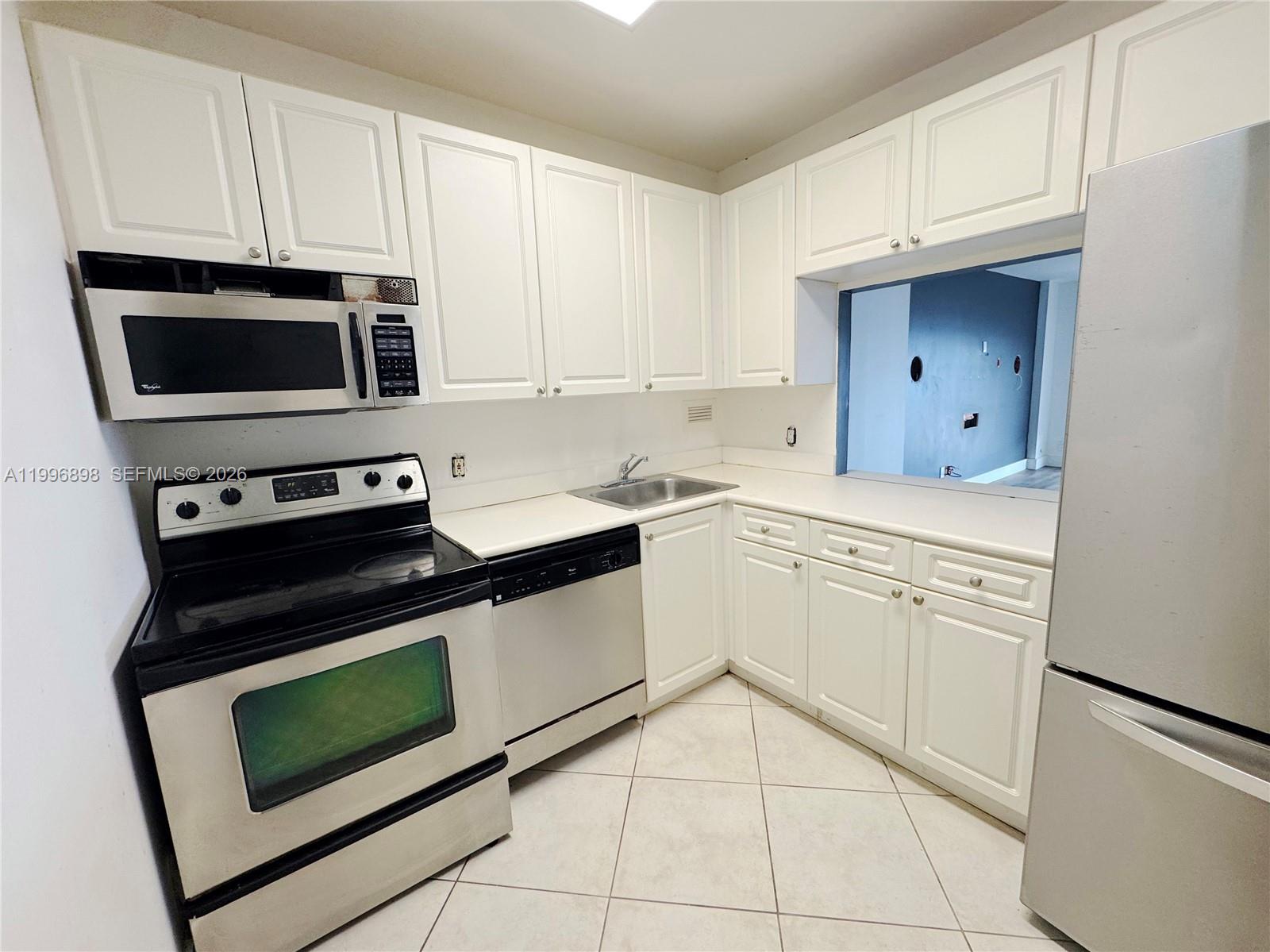 ISLAND PLACE AT NORTH BAY - Residential