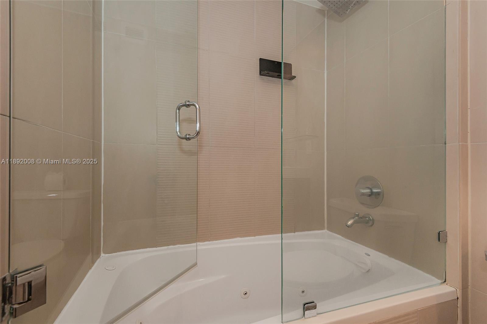 RONEY PALACE CONDO - Residential Lease