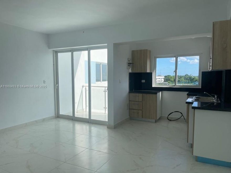 ?? Apartment for Sale – Residencial Luni
1 Bedroom
1 Bathroom
2 Parking Spaces
Perfect for comfortable living or investment in a prime location.