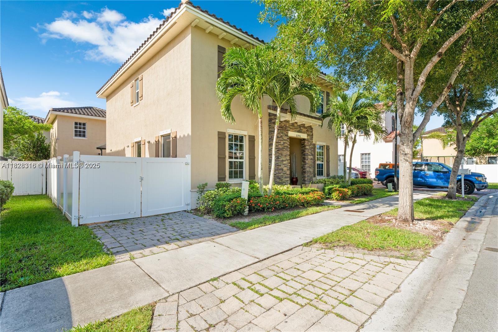 "MULTIGENERATIONAL" and very unique single home of 2 stories and 1 loft with a total of 5 bedrooms 4 bathrooms and the following layout and living spaces - 1 bedroom in the lower level of the home with a full bathroom; master/primary bedroom in the upper level with his & hers walking closets, shower and bathtub, a split plan layout with 2 other bedrooms and shared bathroom, AND a convenient large laundry room in the same floor. Plus a loft of 1/1 separate from the home fully equipped with kitchen, bathroom and washer/dryer. A double garage plus 2-3 additional parking spaces in fenced property and more in the street. Covered back porch and a great yard for the family or entertainment. Privacy and independence! The community offers a Club House and full amenities for adults and children.