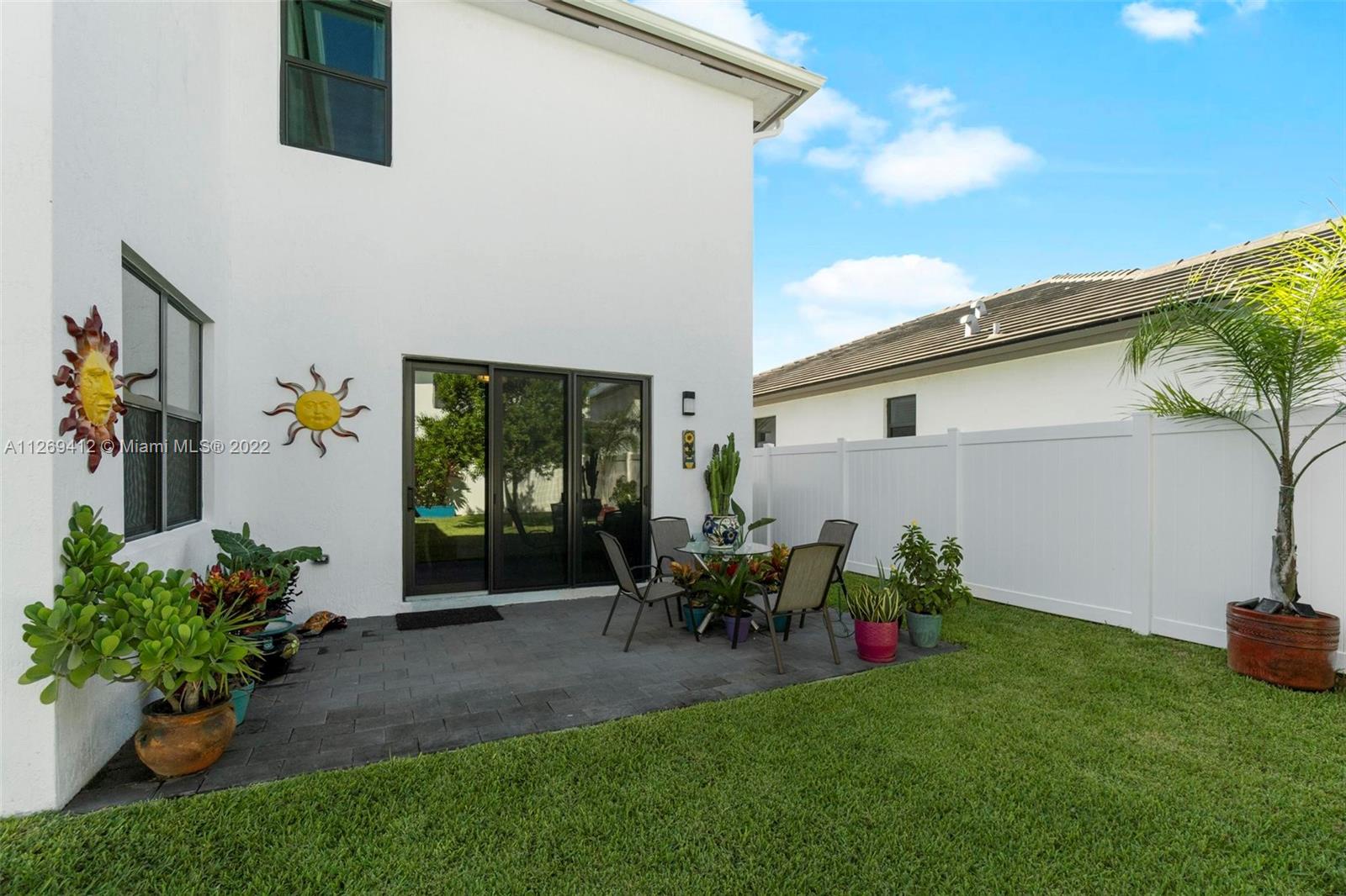 MC RESIDENTIAL - Residential