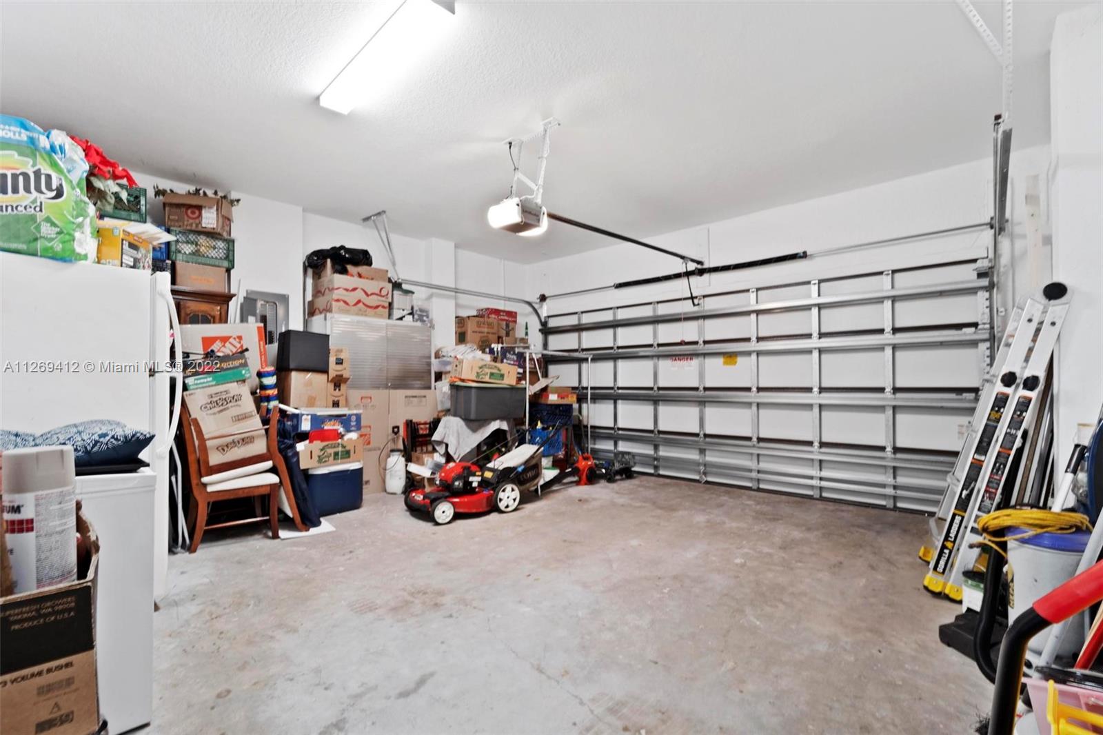 MC RESIDENTIAL - Residential