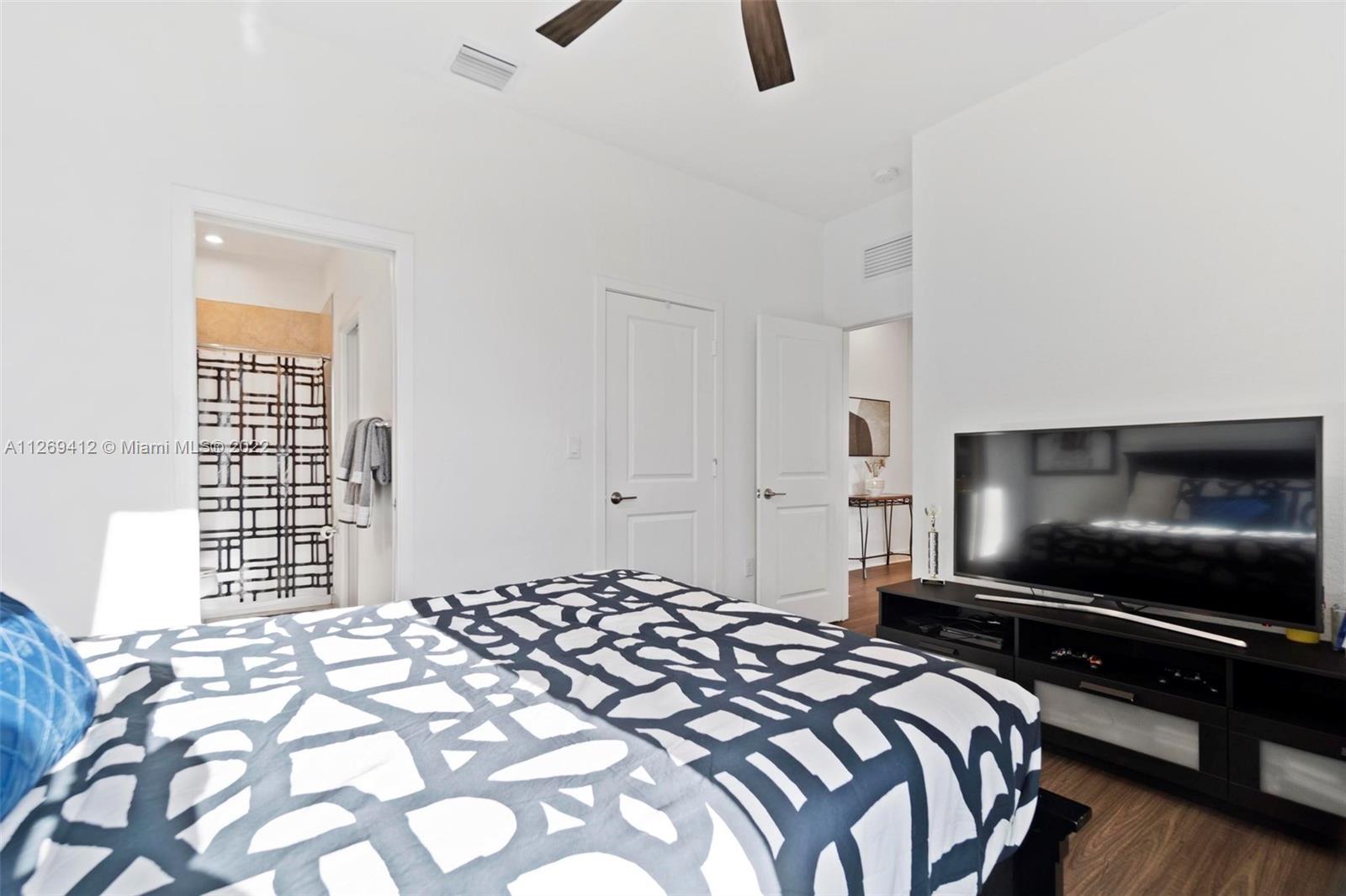 MC RESIDENTIAL - Residential