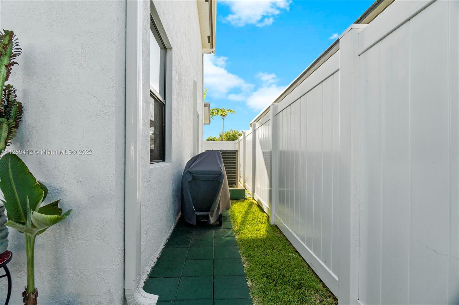 MC RESIDENTIAL - Residential