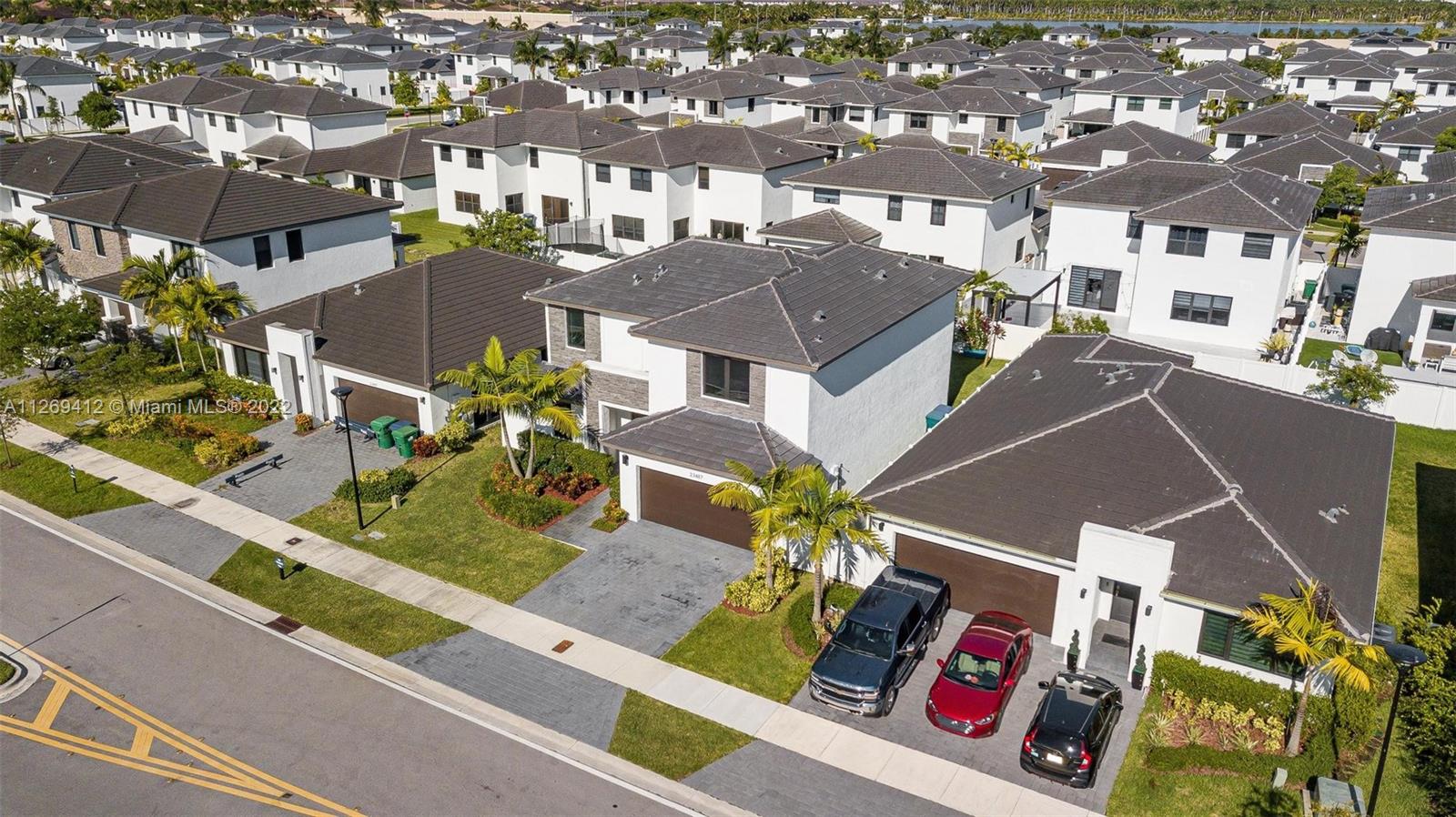 MC RESIDENTIAL - Residential