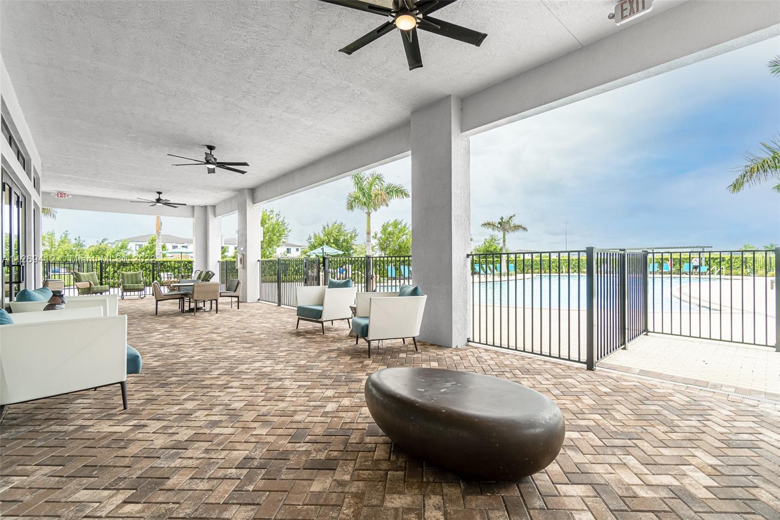 MC RESIDENTIAL - Residential