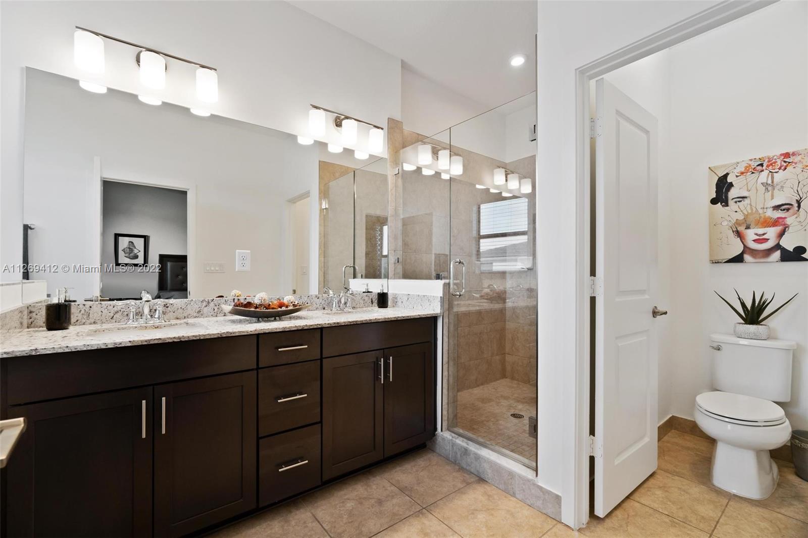 MC RESIDENTIAL - Residential