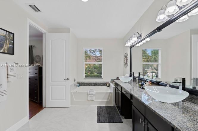 OAKTON PRESERVE - Residential