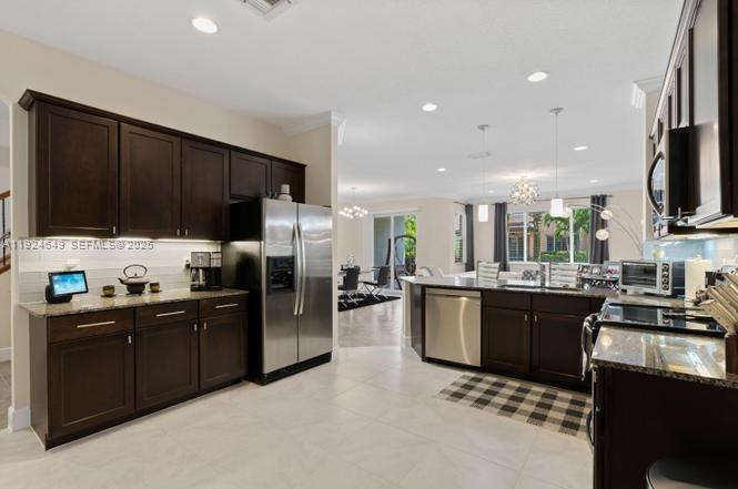 OAKTON PRESERVE - Residential