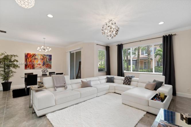 OAKTON PRESERVE - Residential