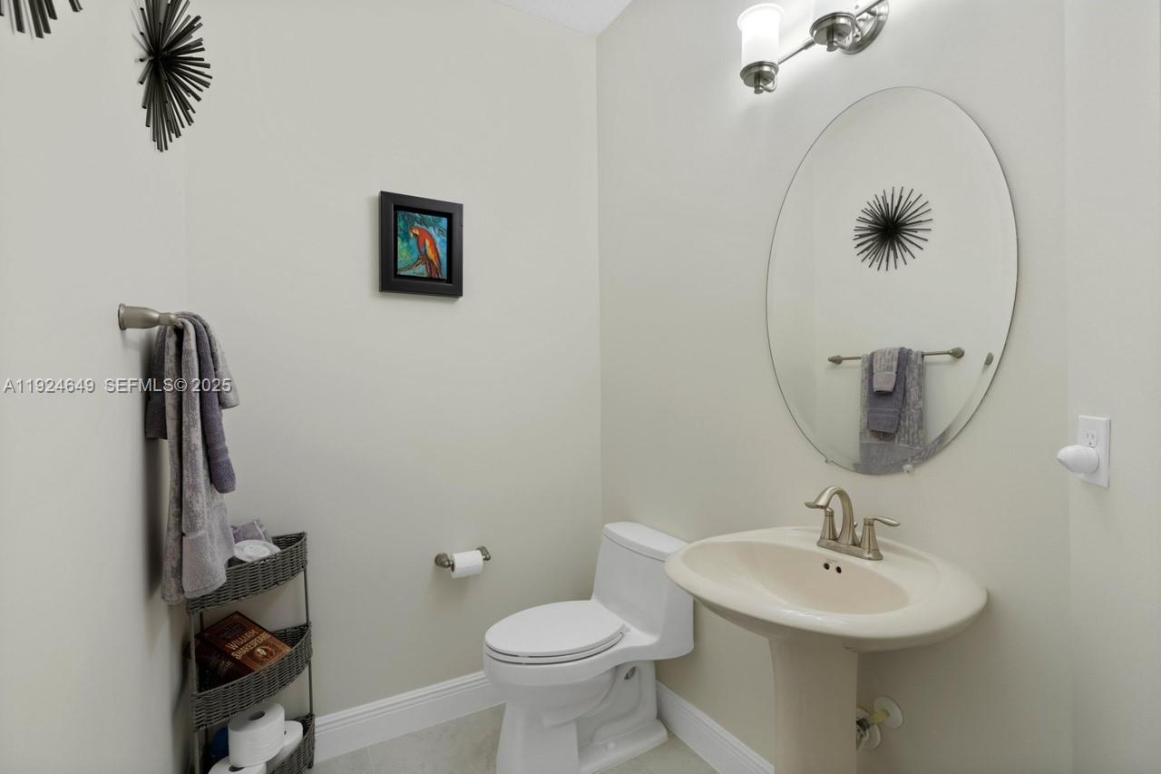 OAKTON PRESERVE - Residential