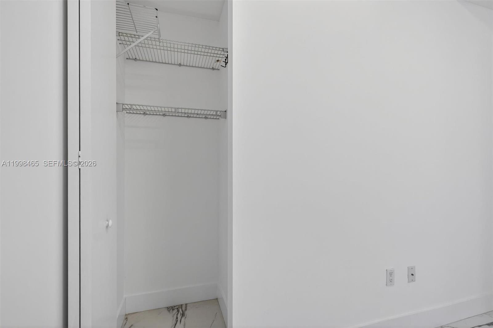 EDGEWATER LOFTS CONDO - Residential