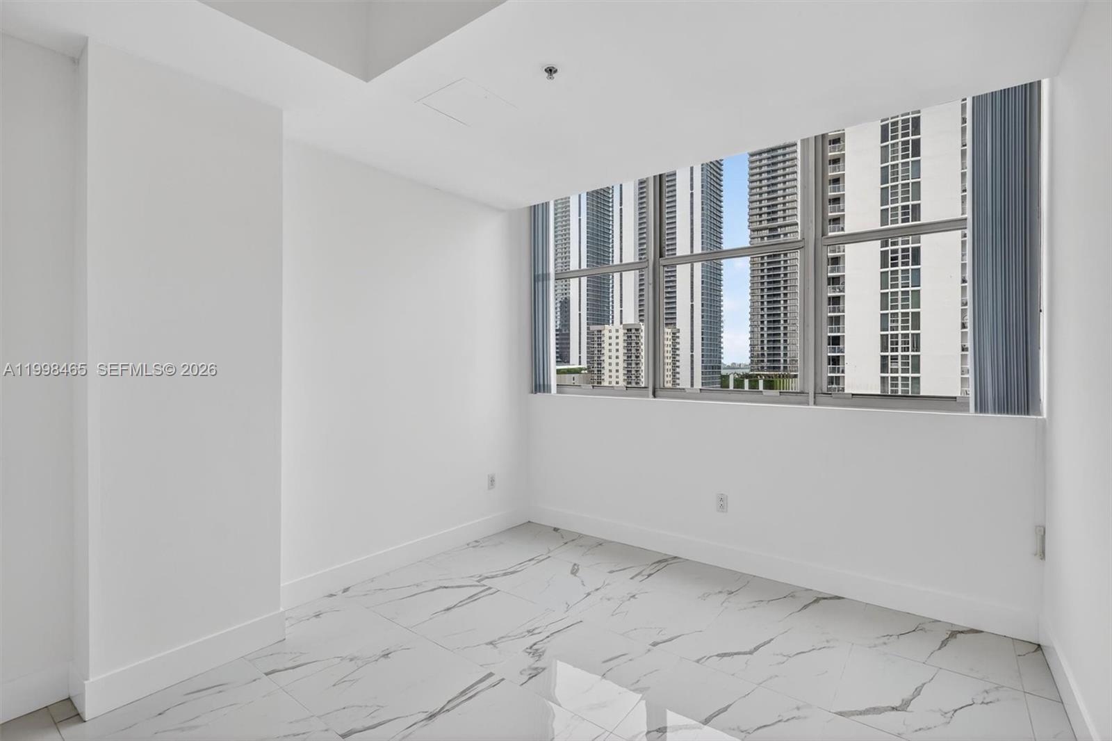 EDGEWATER LOFTS CONDO - Residential