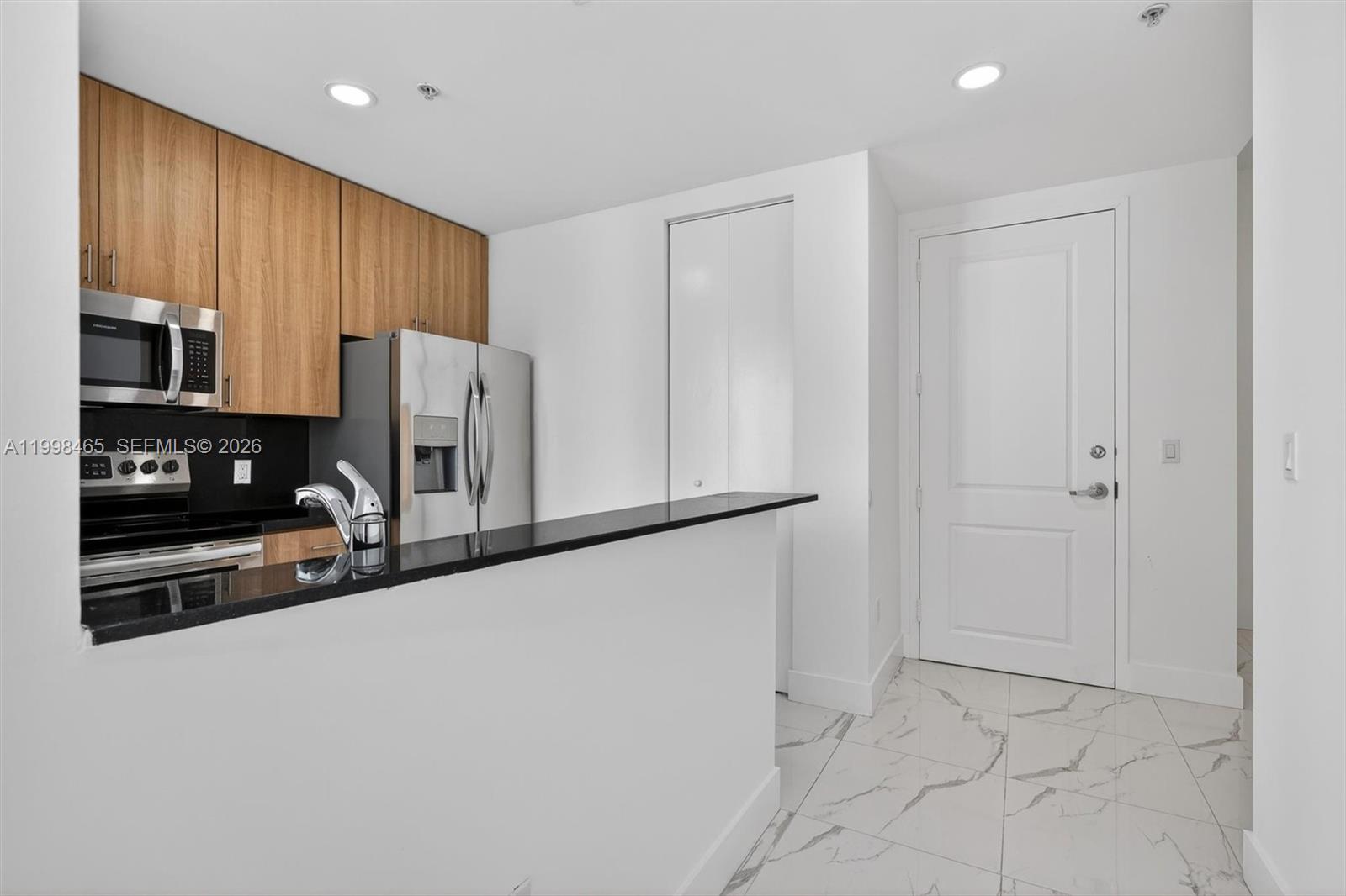 EDGEWATER LOFTS CONDO - Residential