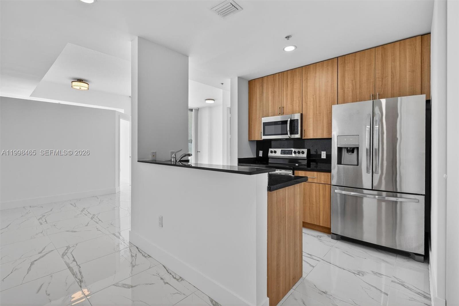 EDGEWATER LOFTS CONDO - Residential