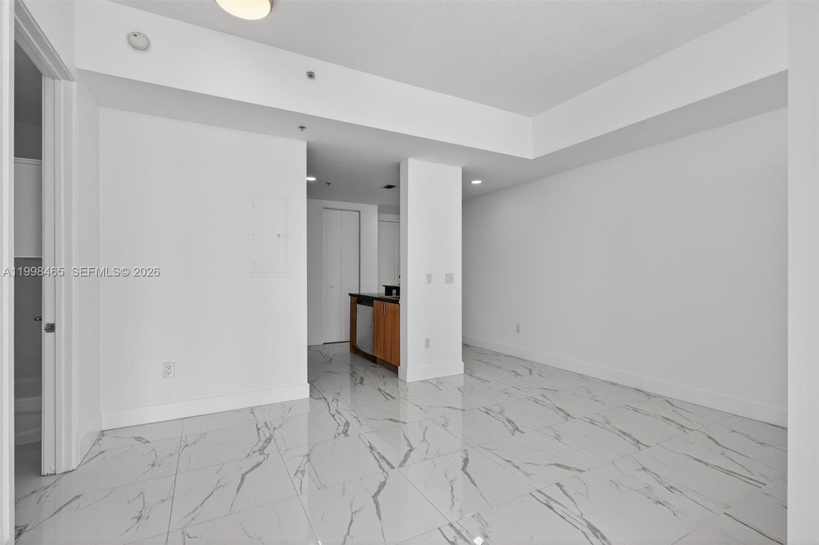 EDGEWATER LOFTS CONDO - Residential