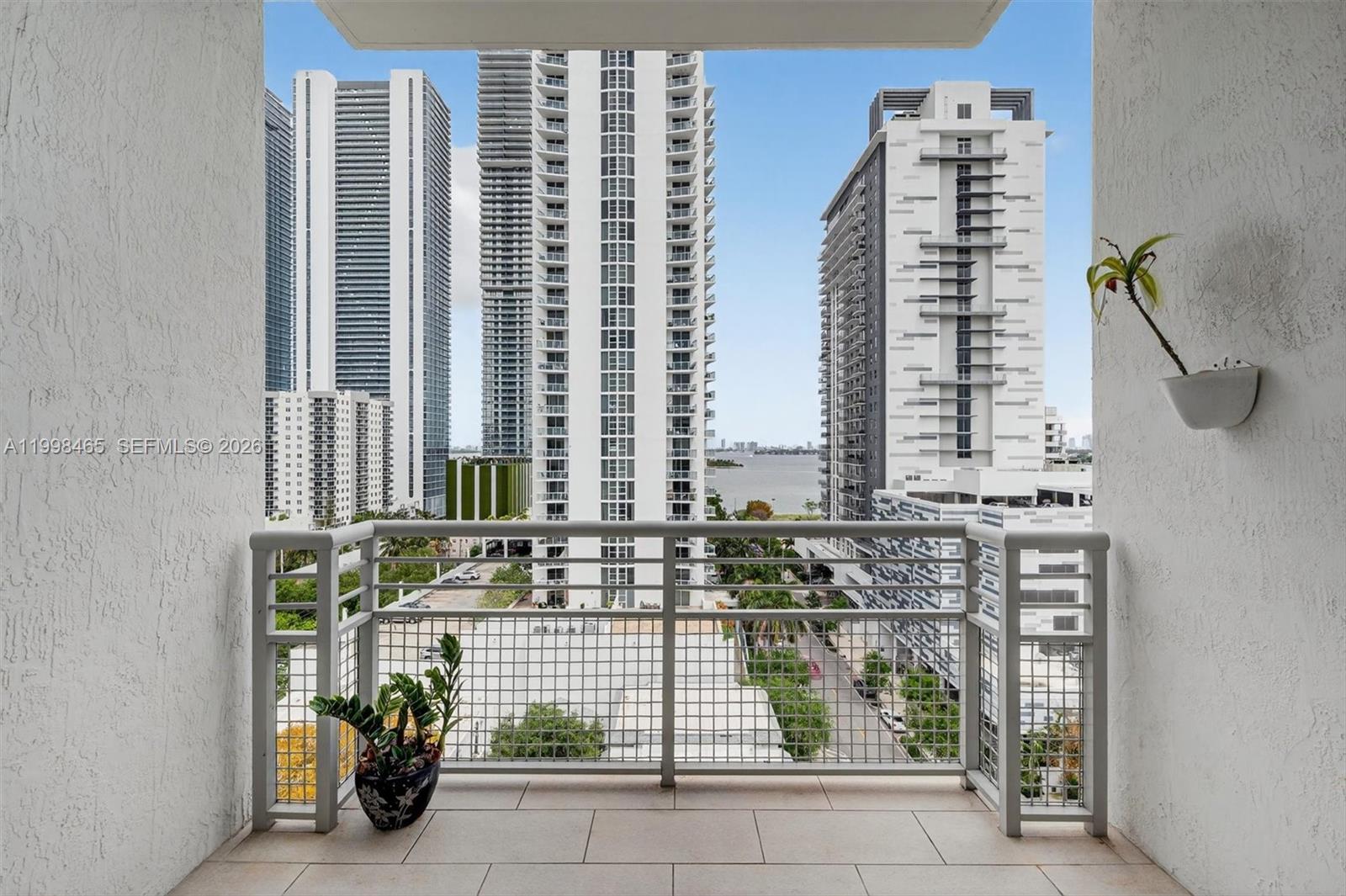 EDGEWATER LOFTS CONDO - Residential