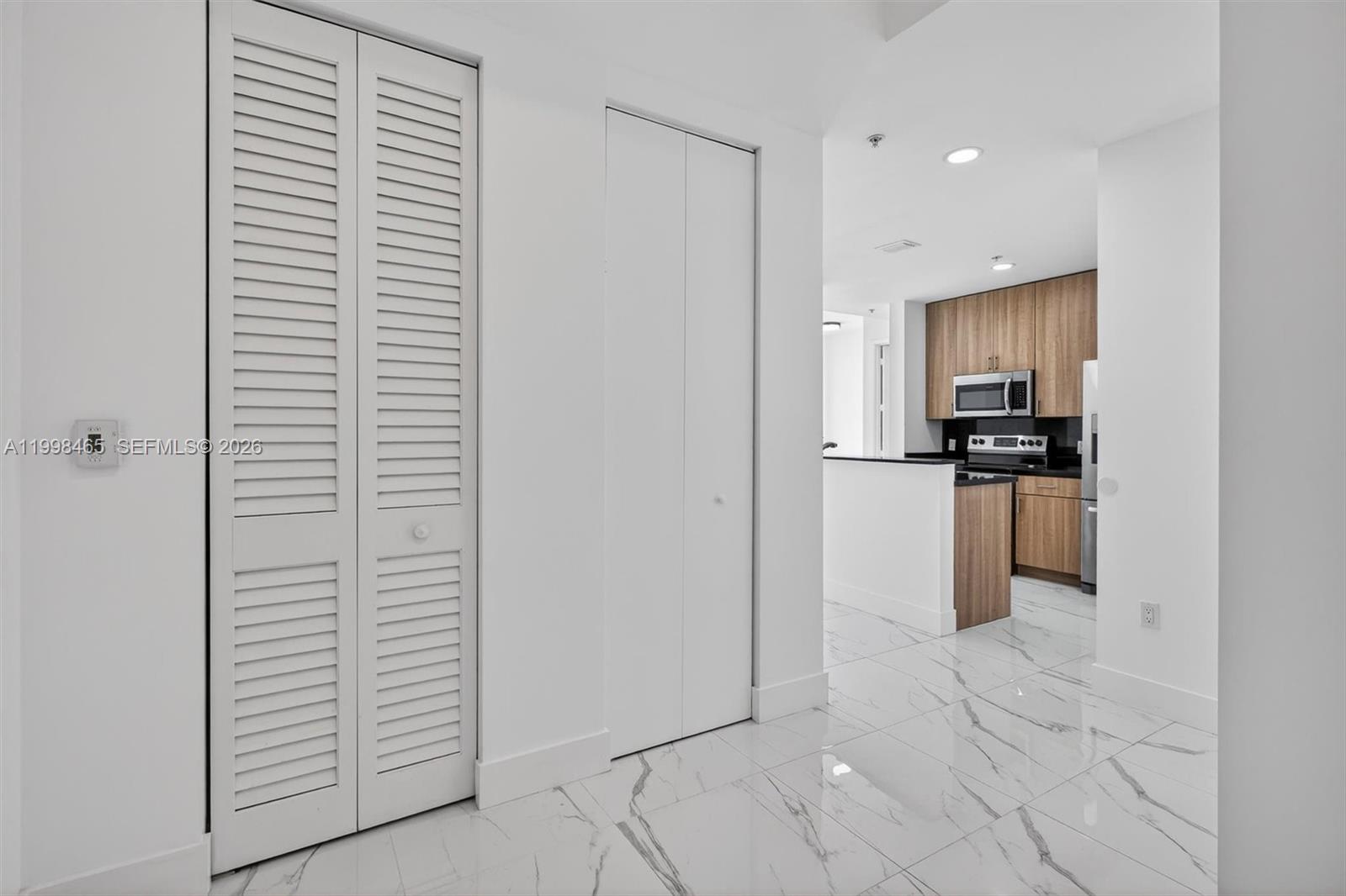 EDGEWATER LOFTS CONDO - Residential
