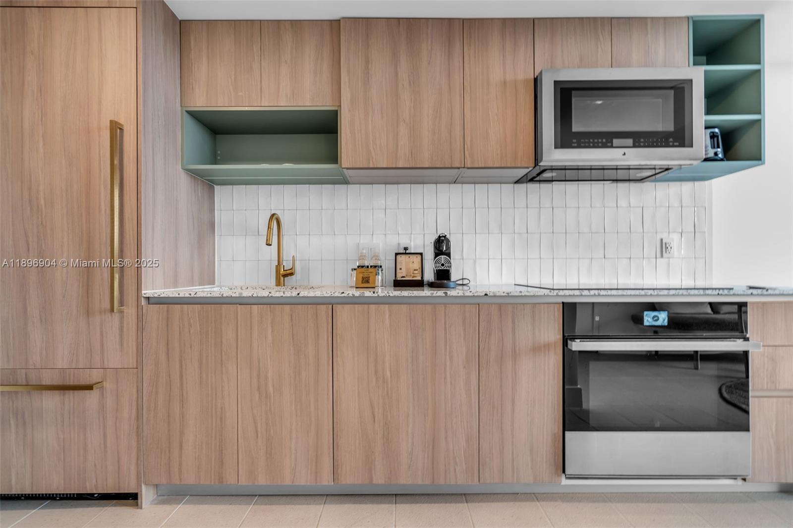 NATIIVO GALE - Residential