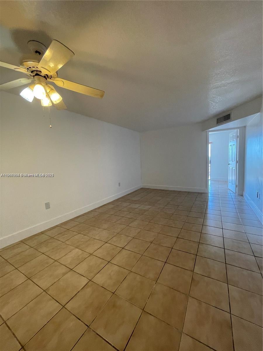 WESTLAND SOUTH CONDO - Residential Lease