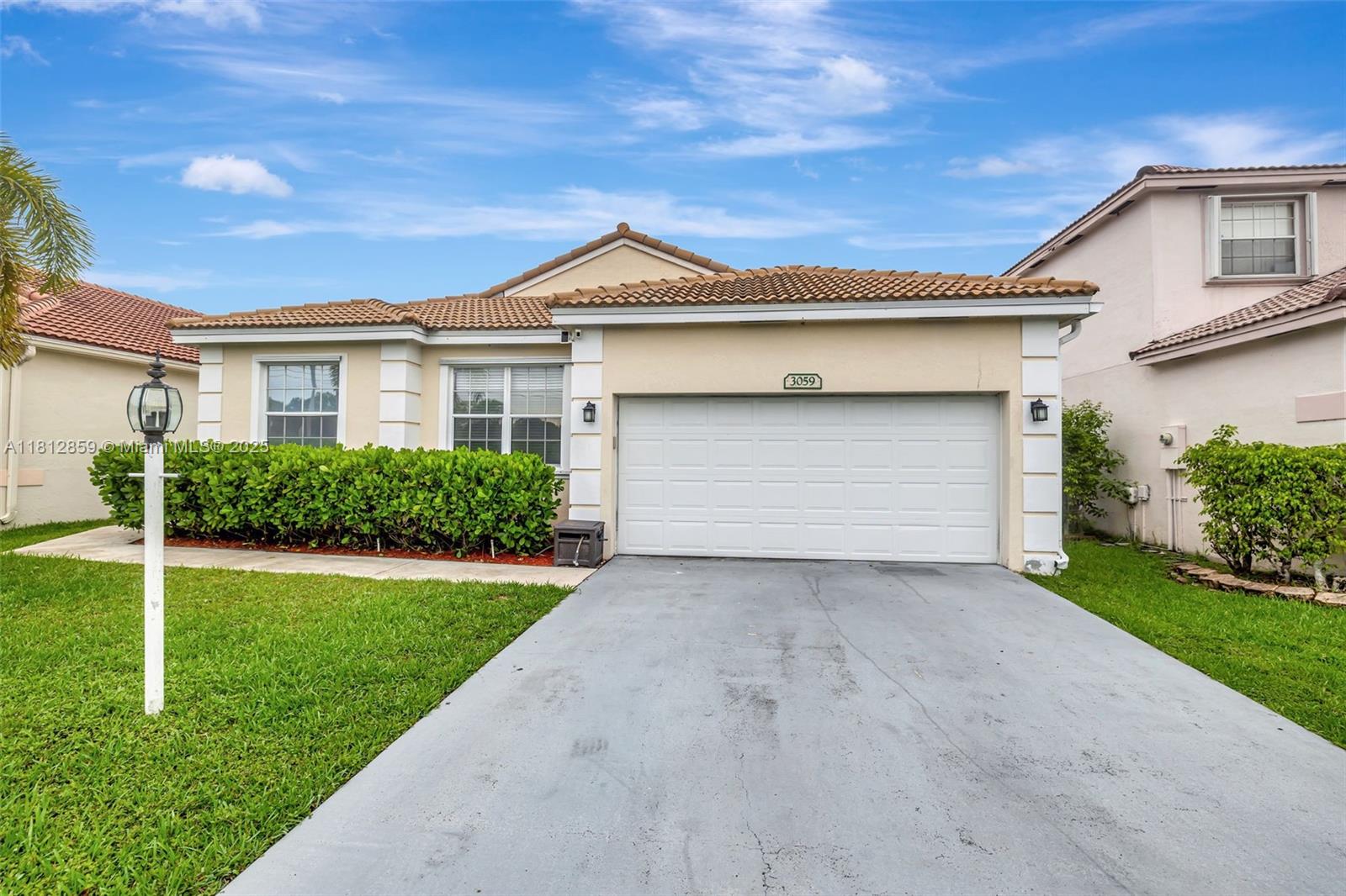 3059 Dogwood Ln