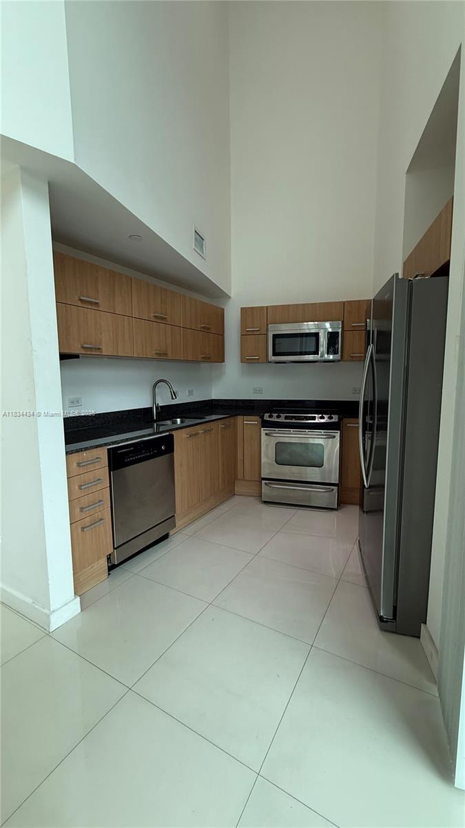 350 S Miami Ave 312