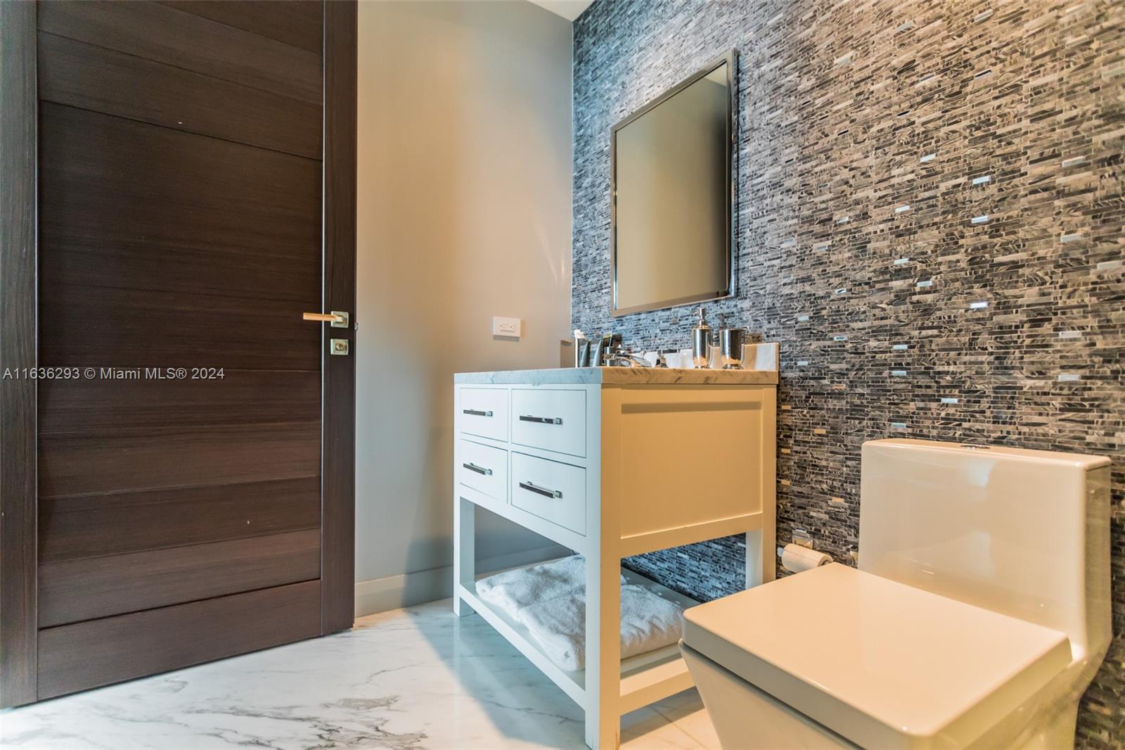 10295 COLLINS AVE RESDNTA - Residential