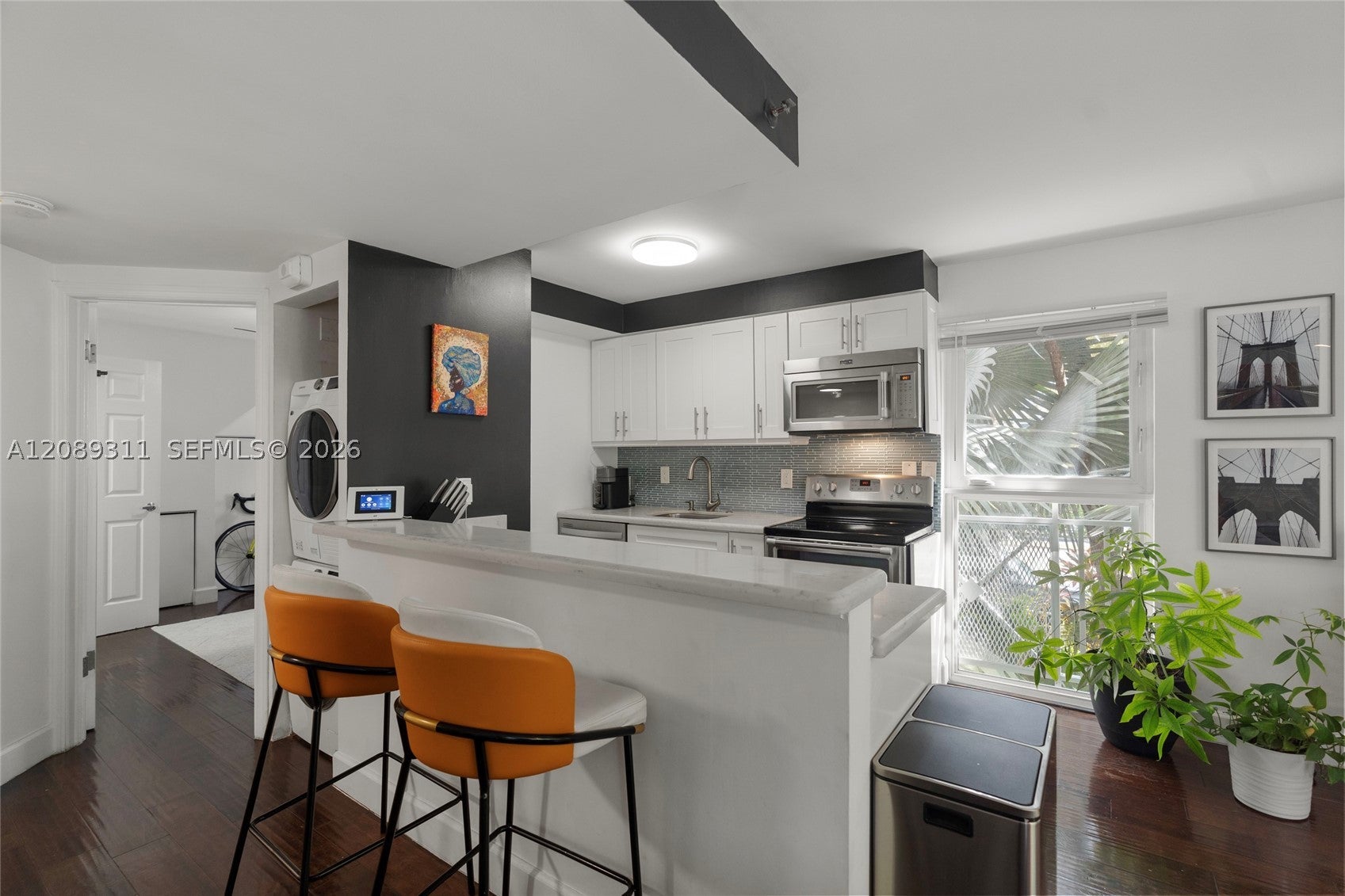 1005 8th St 206