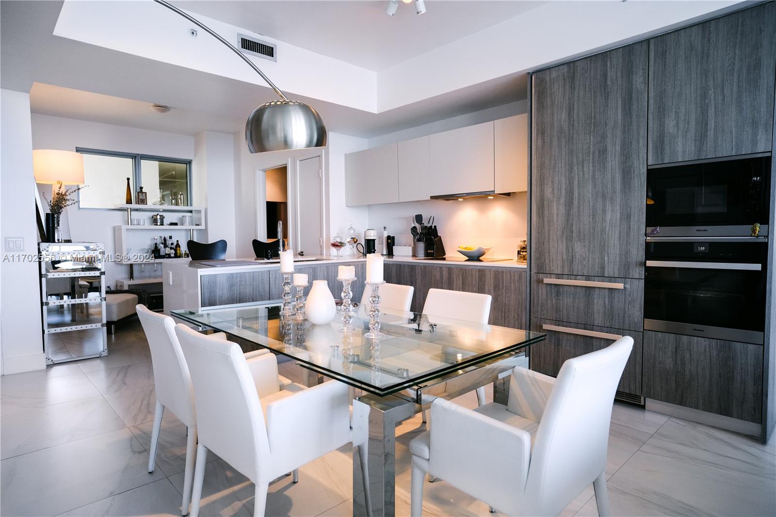 BISCAYNE BEACH CONDO - Residential