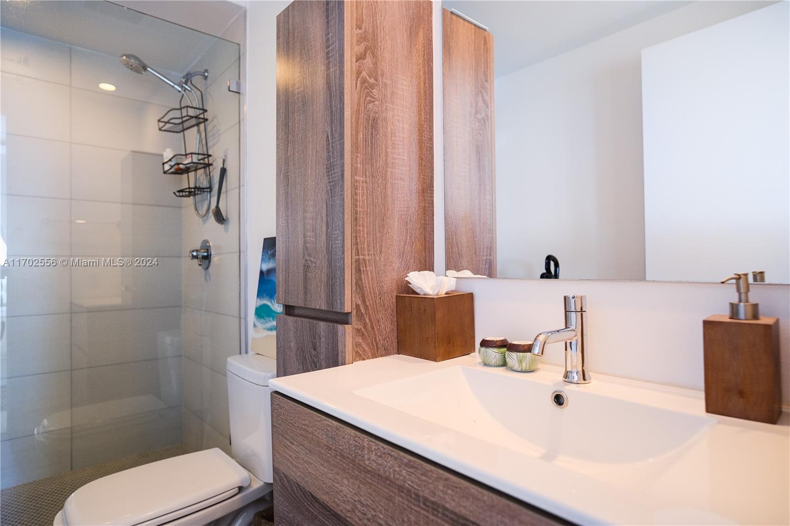BISCAYNE BEACH CONDO - Residential