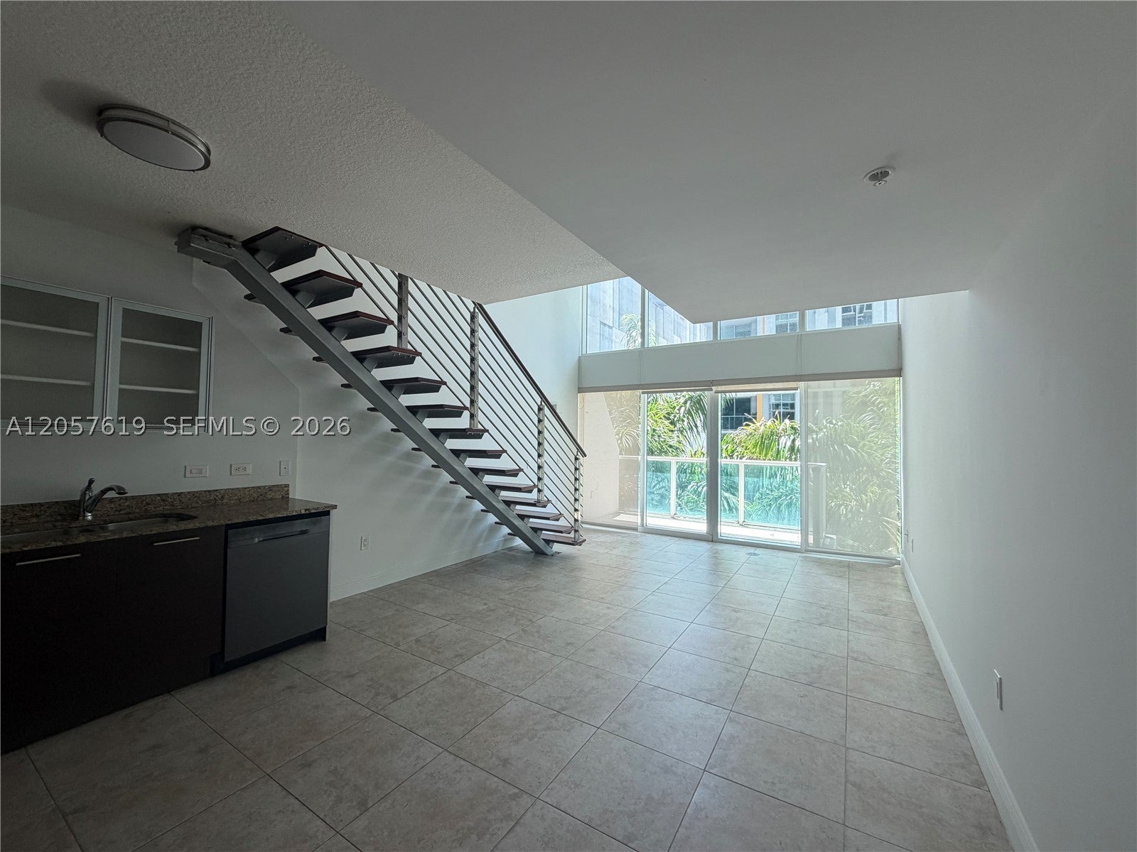41 SE 5th St 404