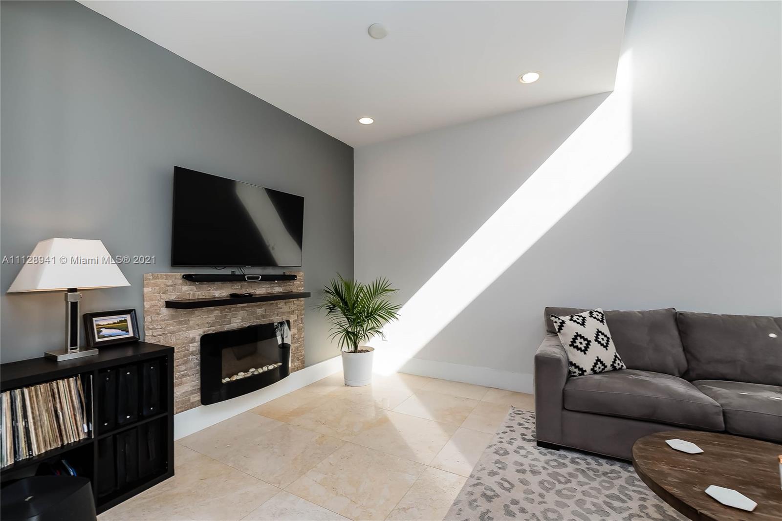 CORAL REEF HOMESITES - Residential