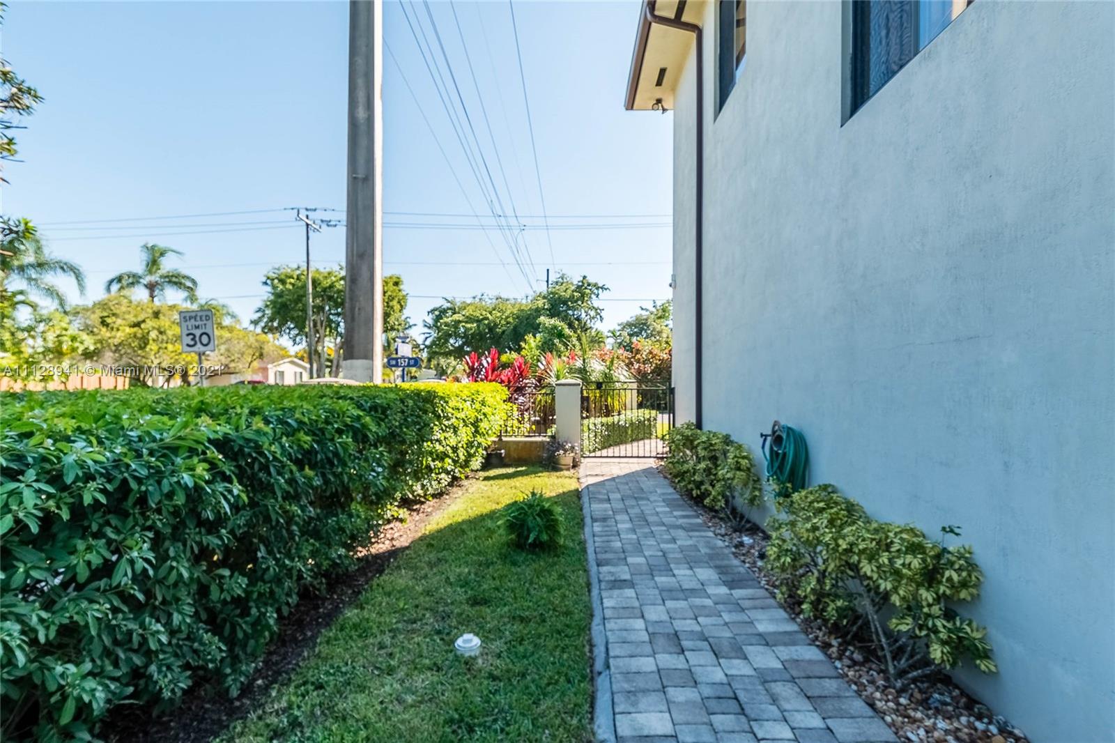 CORAL REEF HOMESITES - Residential