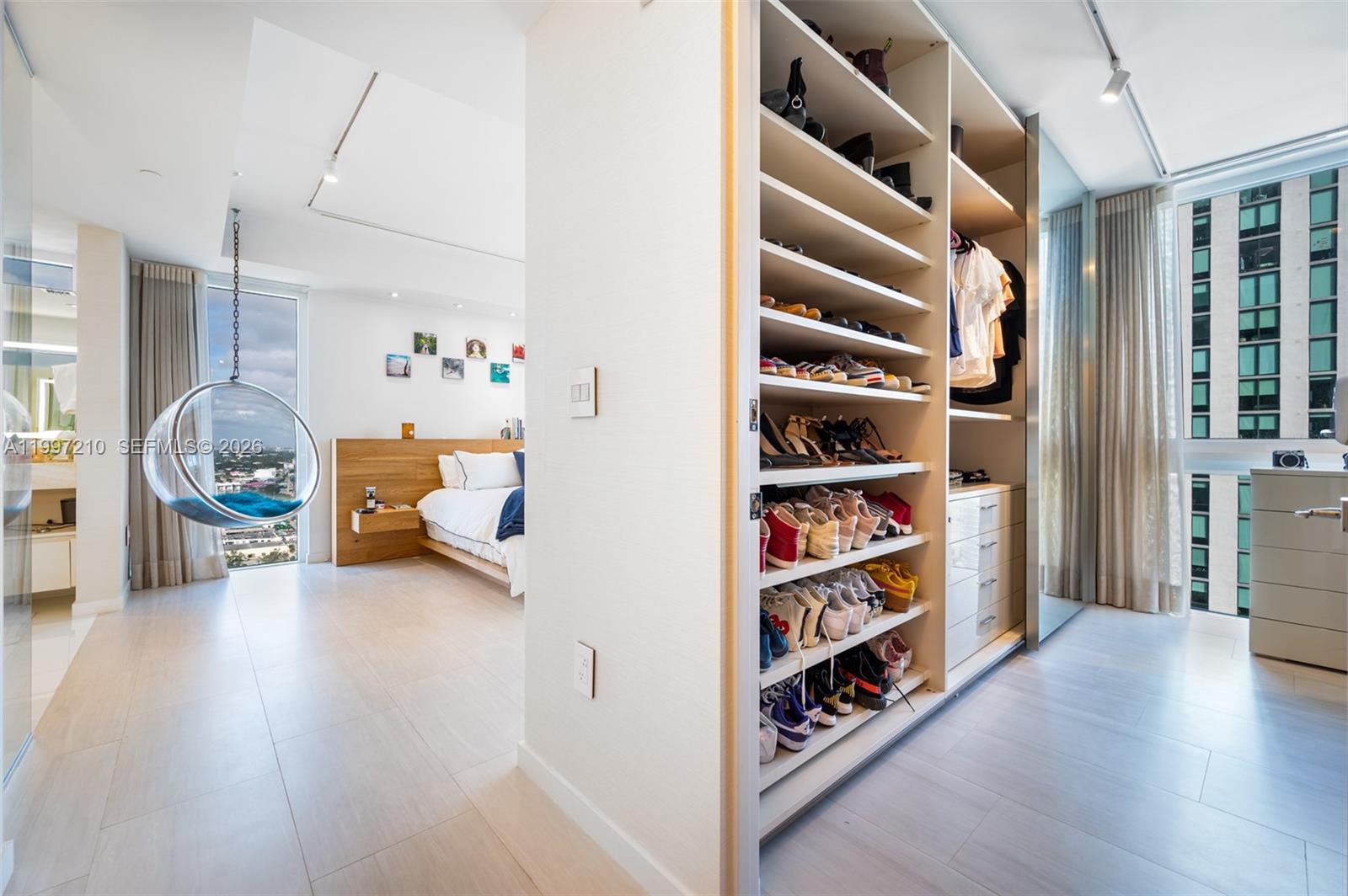 BAY HOUSE MIAMI CONDO - Residential