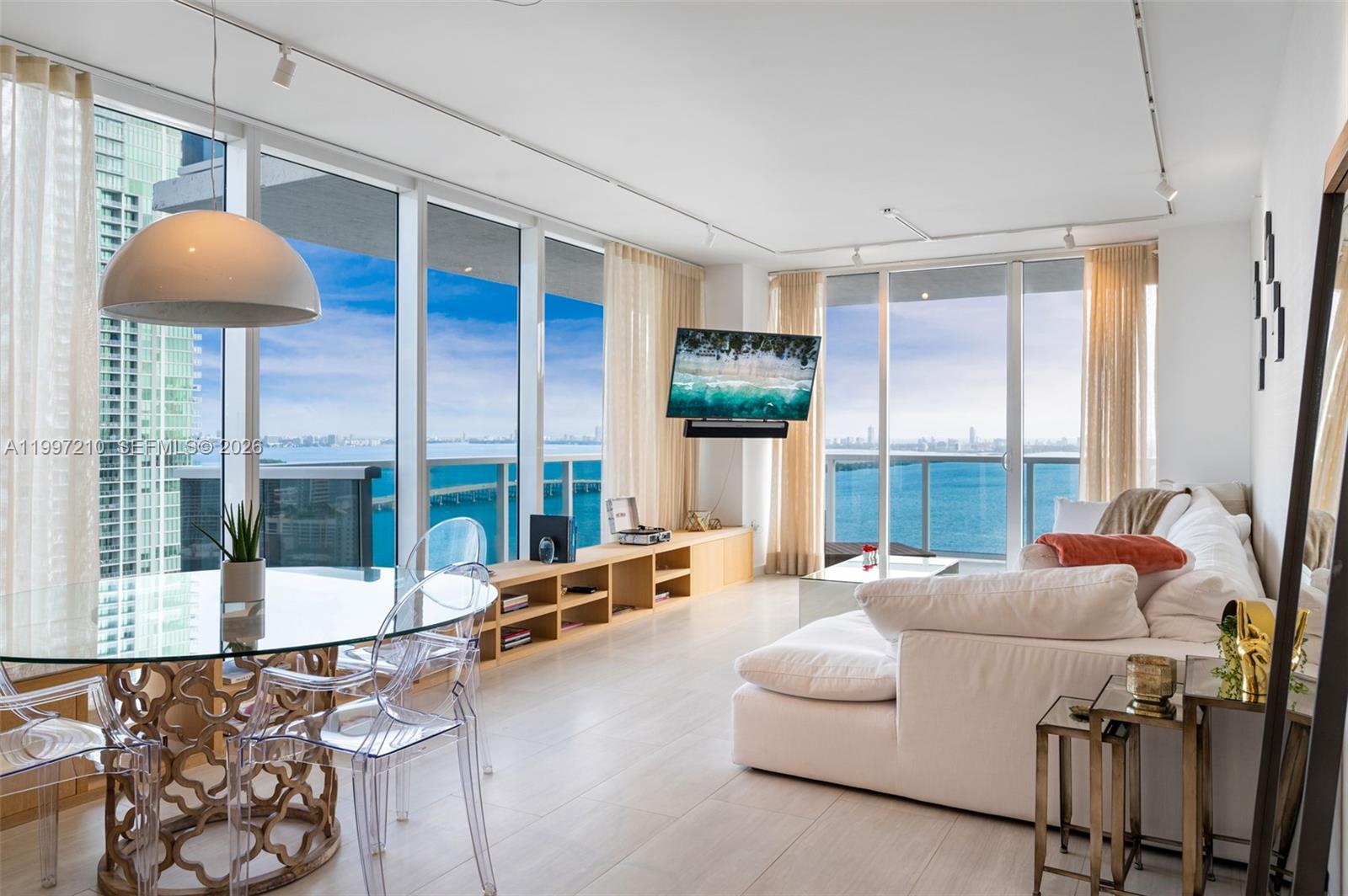 BAY HOUSE MIAMI CONDO - Residential