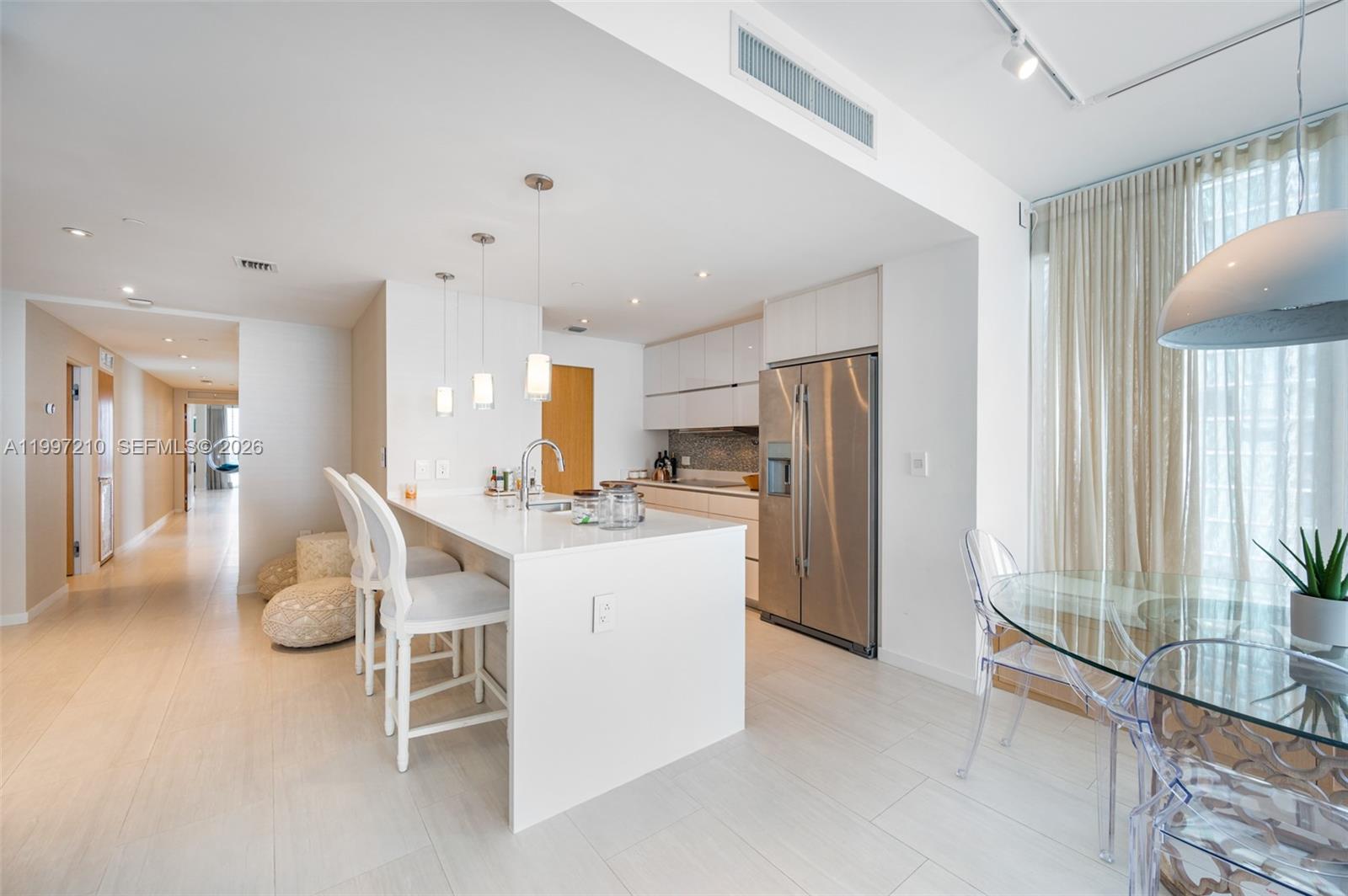 BAY HOUSE MIAMI CONDO - Residential