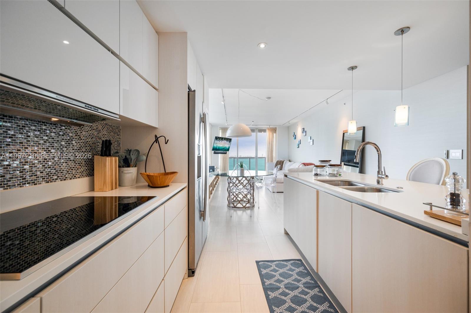 BAY HOUSE MIAMI CONDO - Residential