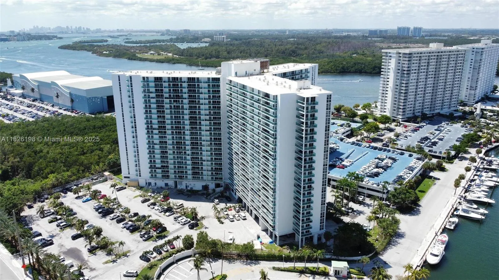 Sunny Isles Beach, Florida 33160, United States, 2 Bedrooms Bedrooms, ,2 BathroomsBathrooms,Residential,Active,155575