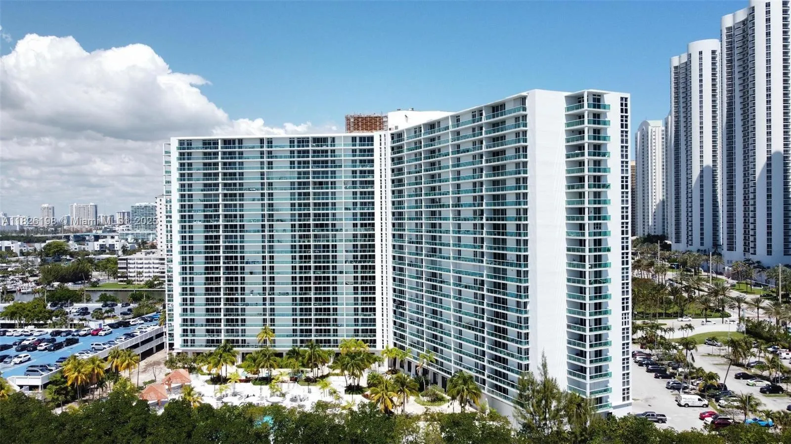Sunny Isles Beach, Florida 33160, United States, 2 Bedrooms Bedrooms, ,2 BathroomsBathrooms,Residential,Active,155575