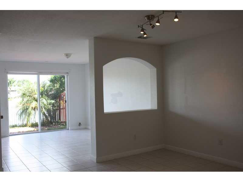DORAL ISLES NORTH SEC TWO - Residential Lease
