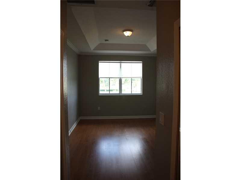 DORAL ISLES NORTH SEC TWO - Residential Lease