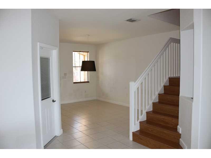 DORAL ISLES NORTH SEC TWO - Residential Lease