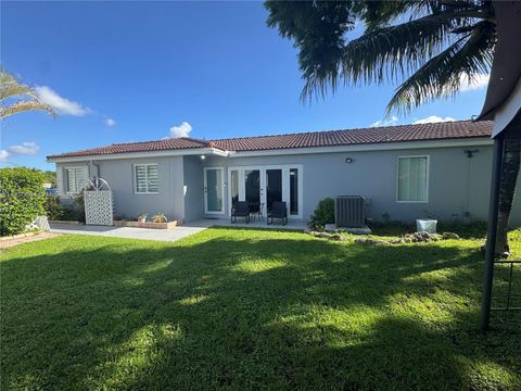 17201 SW 142nd Ct 17201 Miami FL 33177