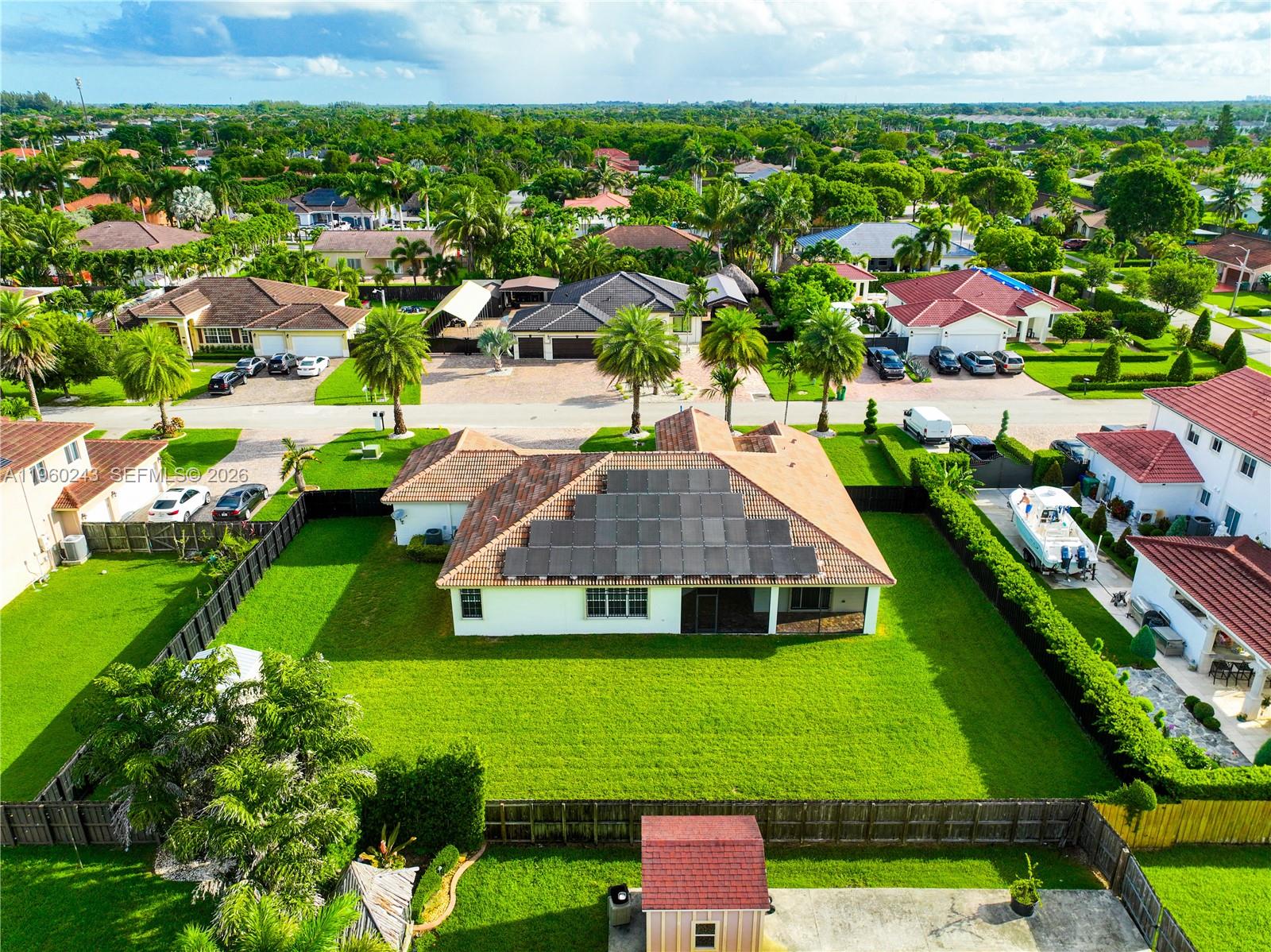 ESTATE MANSIONS 1ST ADDN - Residential