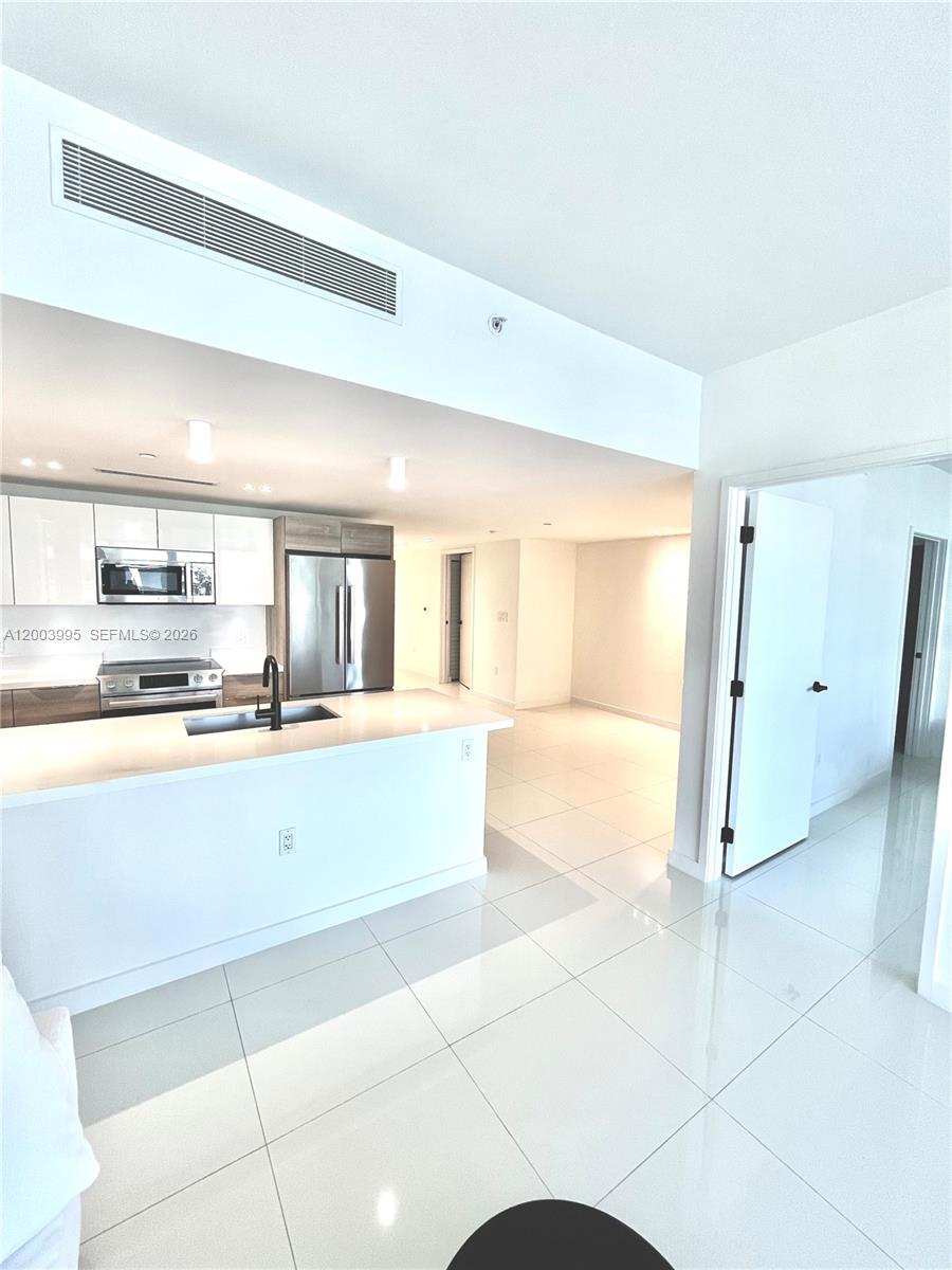 9940 W Bay Harbor Dr 5A-N