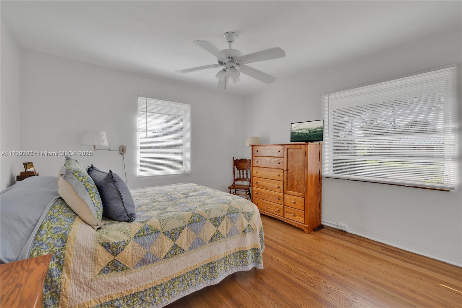 Mia Shrs Tucked Away - Residential