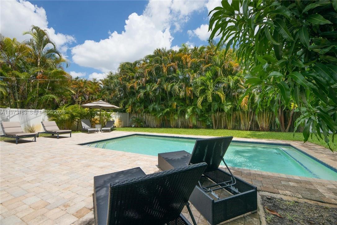 FLORANADA RIDGE SEC - Residential