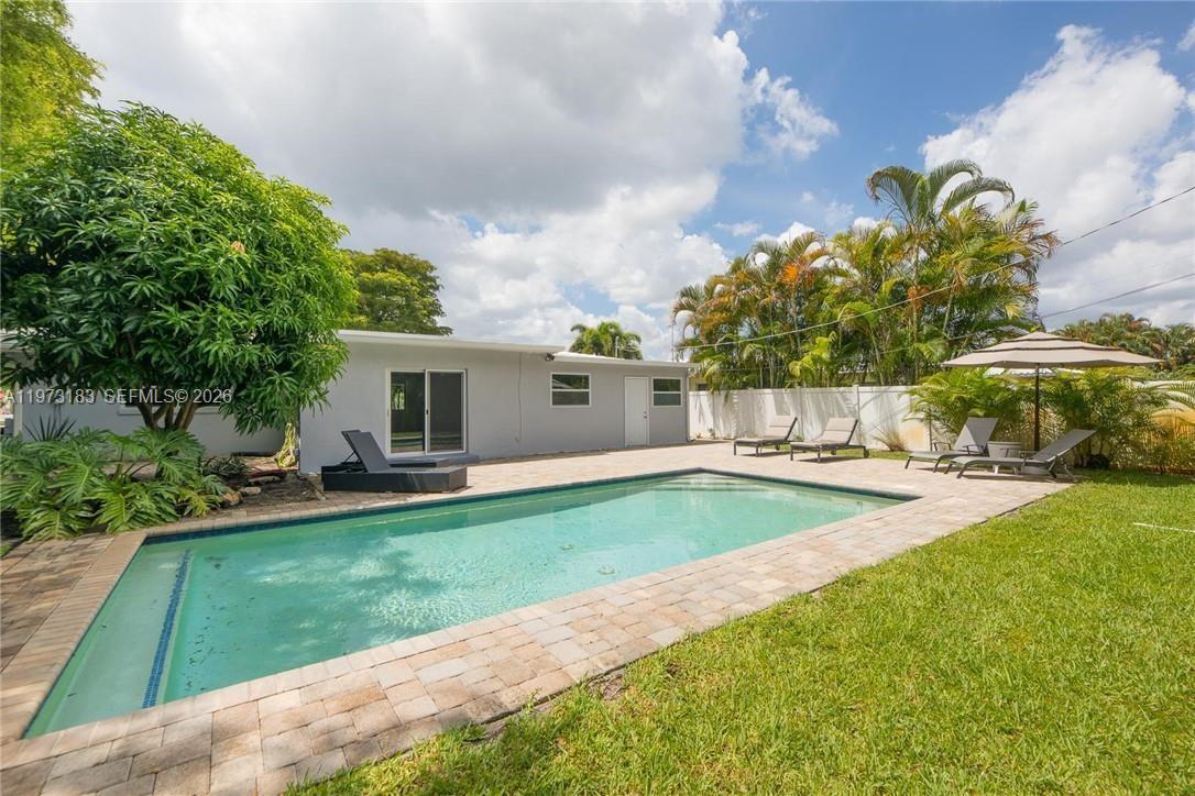 FLORANADA RIDGE SEC - Residential