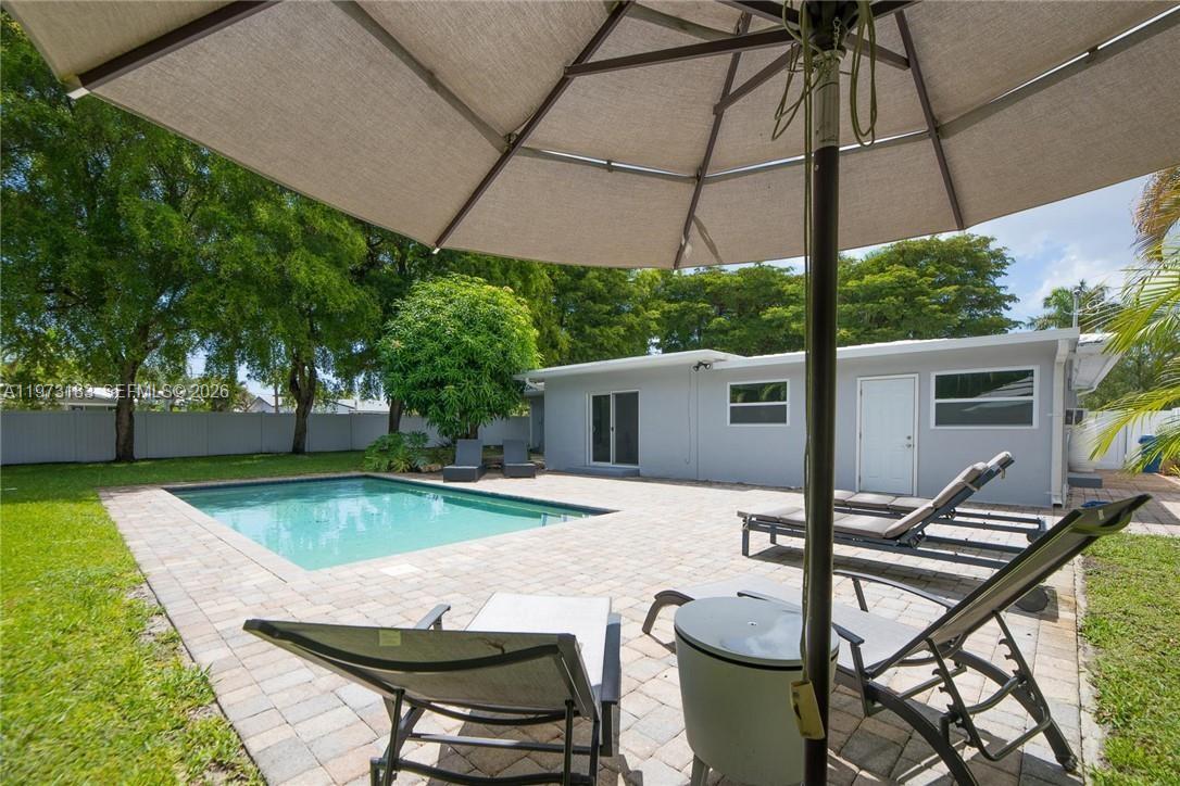 FLORANADA RIDGE SEC - Residential