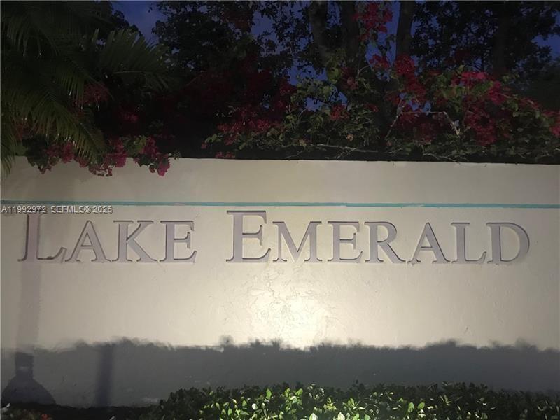 LAKE EMERALD CONDOMINIUM - Residential